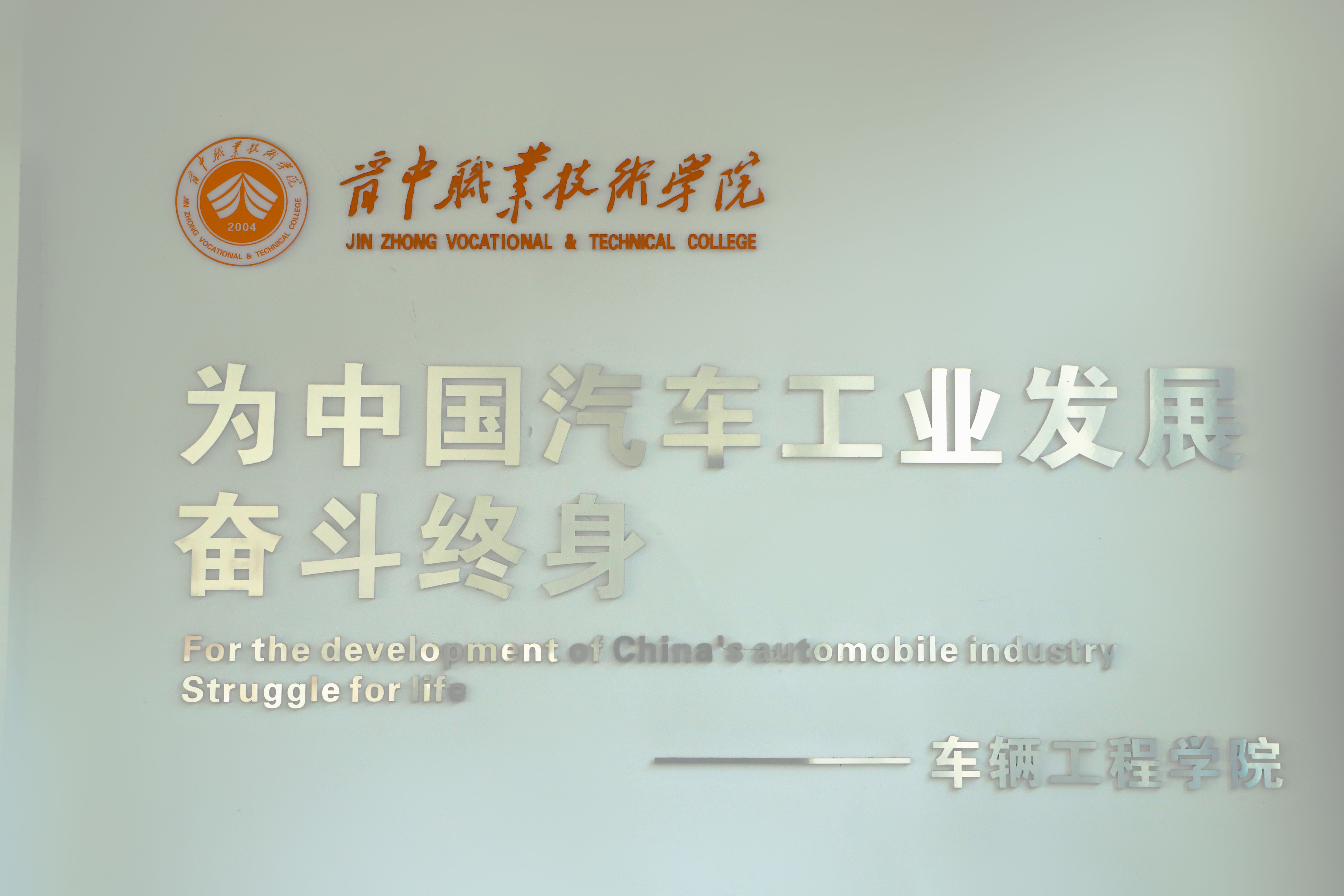 banner_03.jpg